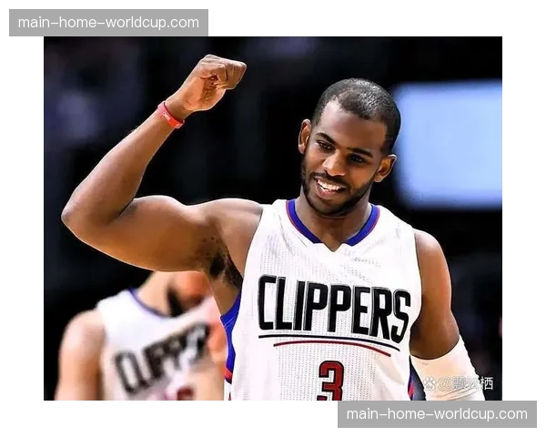 专访克里斯·保罗:谈生涯后期转型及在年轻后卫成长中扮演的角色 专访克里斯·保罗:谈生涯后期转型及在年轻后卫成长中扮演的角色