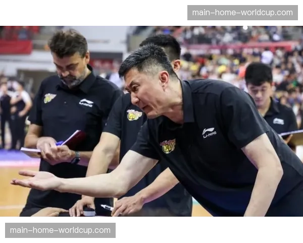 联盟竞赛委员会讨论:是否进一步修改“二次进攻”时间以影响前场篮板转化价值。