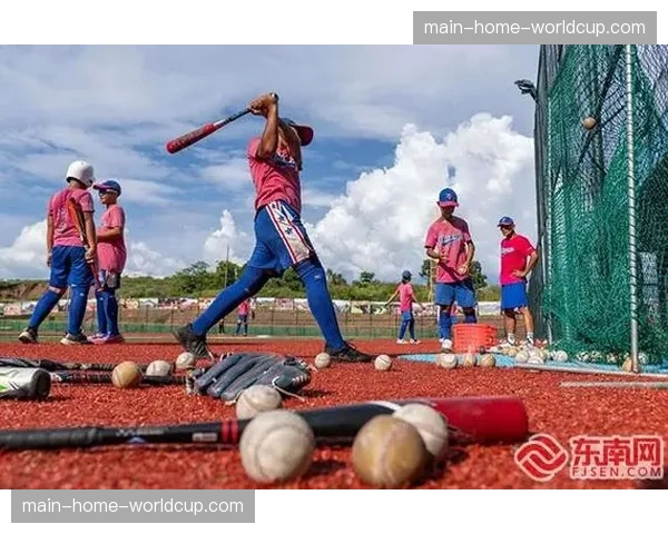 2026年北京市青少年棒球锦标赛甲组、乙组比赛于4月11日至12日、18日至19日、25日至26日分别在丰台体育中心棒球场和朝阳体育中心棒球场举办