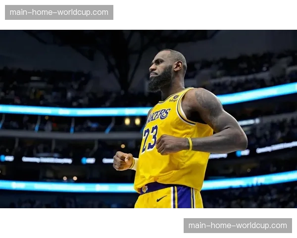 41岁詹姆斯再获周最佳创历史纪录，场均快攻得分5.7分联盟第一